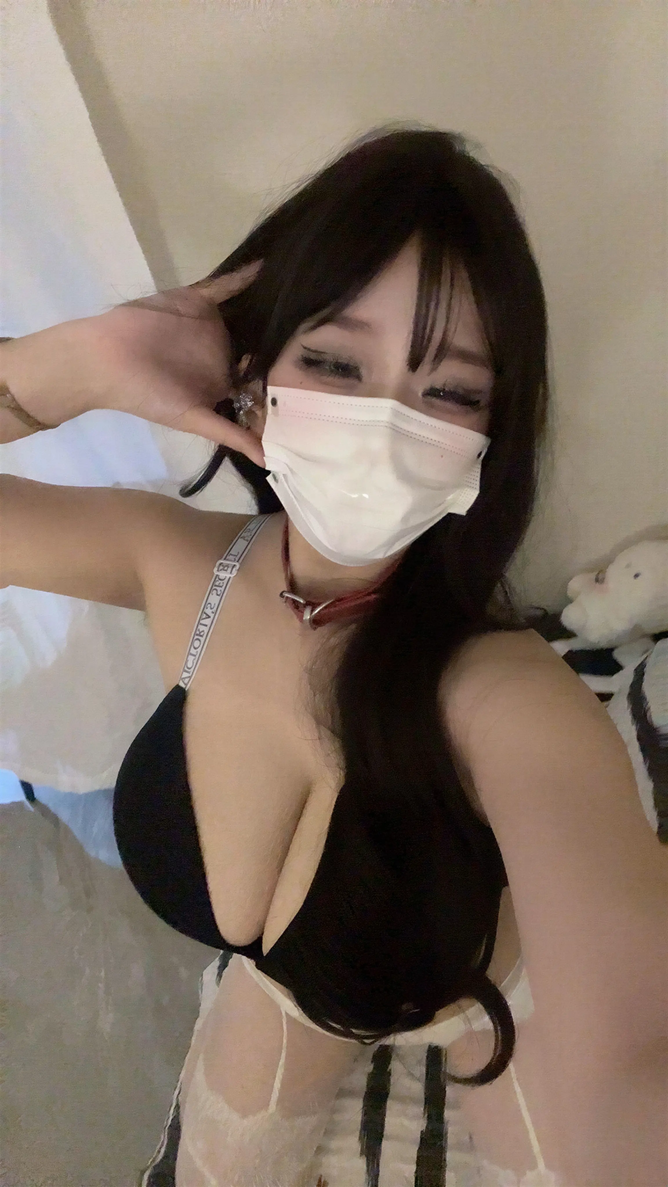 BT富儿 – 白丝内衣 10P